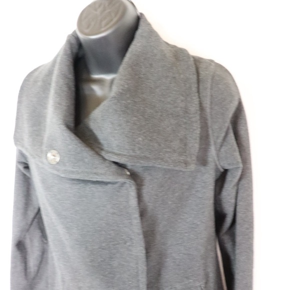 LULULEMON Gratitude Wrap - Picture 6 of 12